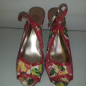 Ladies Candie's Floral Heels Size 8